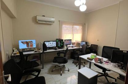 Office Space - Studio - 1 Bathroom for rent in Mostafa Al Nahas St. - 6th Zone - Nasr City - Cairo