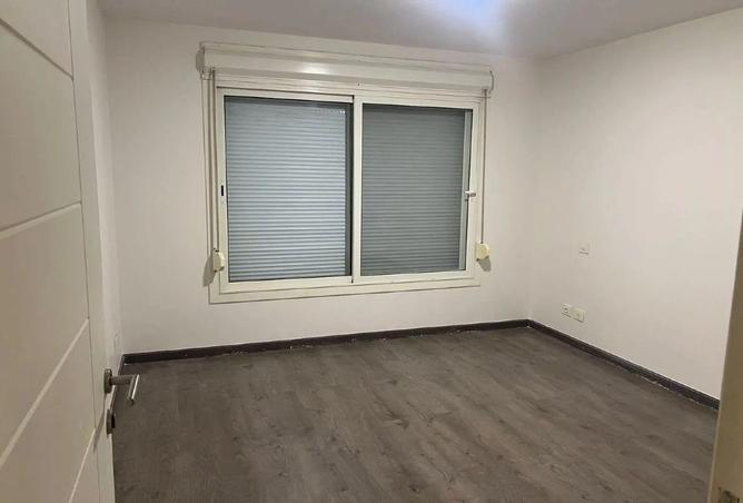 101779882 - Property Image 3