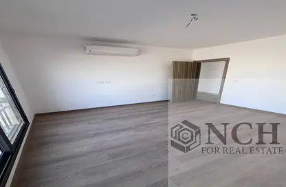 شقة - 2 غرف نوم - 2 حمامات للايجار في مون ريزيدنس - فيفث سكوير - التجمع الخامس - مدينة القاهرة الجديدة - القاهرة