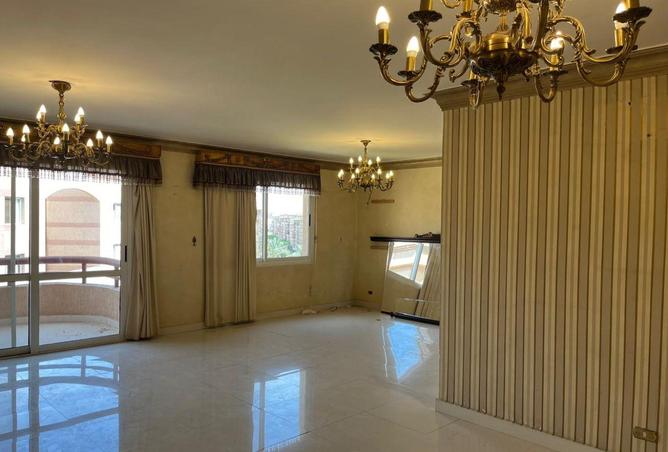 62175367 - Property Image 3