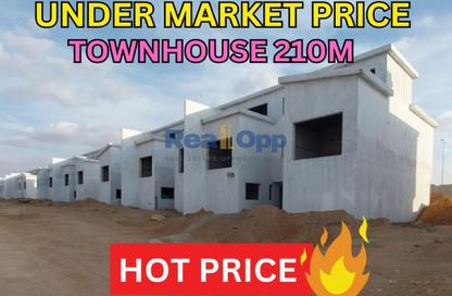 Townhouse - 3 Bedrooms - 4 Bathrooms for sale in Creek Town - The 1st Settlement - New Cairo City - Cairo