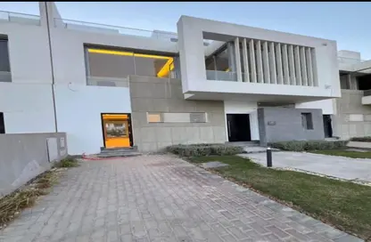 تاون هاوس - 6 غرف نوم - 6 حمامات للبيع في جولز - طريق مصر اسكندرية الصحراوي - مدينة 6 أكتوبر - الجيزة