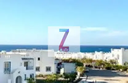 Chalet - 2 Bedrooms - 2 Bathrooms for sale in Mountain View - Ras Al Hekma - North Coast