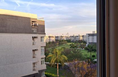 Apartment - 3 Bedrooms - 2 Bathrooms for sale in Privado - Madinaty - Cairo