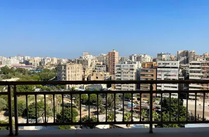 شقة - 3 غرف نوم - 3 حمامات للبيع في الأزاريطة - حي وسط - الاسكندرية شقة - 3 غرف نوم - 3 حمامات للبيع في الأزاريطة - حي وسط - الاسكندرية