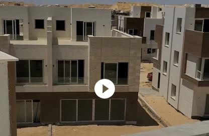 تاون هاوس - 6 - 4 للبيع في ازار 2 - كمبوندات التجمع الخامس - التجمع الخامس - مدينة القاهرة الجديدة - القاهرة