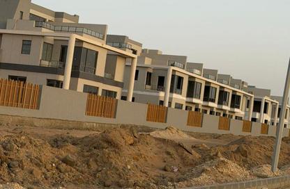 تاون هاوس - 4 غرف نوم - 4 حمامات للبيع في بلوم فيلدز - كمبوندات مدينة المستقبل - مدينة المستقبل - القاهرة