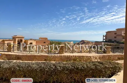 Chalet - 2 Bedrooms - 2 Bathrooms for sale in Laguna Bay - Al Ain Al Sokhna - Suez