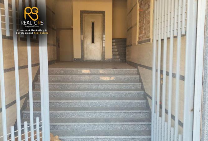 97133389 - Property Image 2