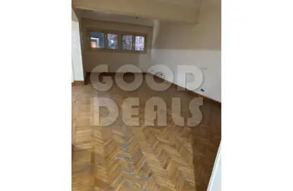 Apartment - 2 Bedrooms - 2 Bathrooms for sale in Yousri Nabih St. - Ard El Golf - Heliopolis - Masr El Gedida - Cairo