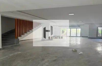 أي فيلا - 3 غرف نوم - 3 حمامات للايجار في ماونتن فيو هايد بارك - كمبوندات التجمع الخامس - التجمع الخامس - مدينة القاهرة الجديدة - القاهرة