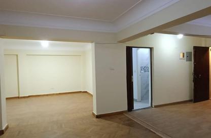 Apartment - 3 Bedrooms - 2 Bathrooms for rent in Gamal Salem St. - Dokki - Giza