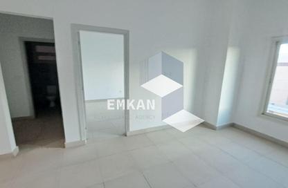 Clinic - 2 Bedrooms - 1 Bathroom for rent in Central St. - 1st District - 6 October City - Giza