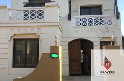 Villa - 5 Bedrooms - 4 Bathrooms for sale in Hyde Park Central - The 6th Settlement - New Cairo City - Cairo
