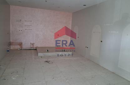 محل تجاري - استوديو - 1 حمام للايجار في مركز القاهرة الجديدة - شارع التسعين الشمالي - التجمع الخامس - مدينة القاهرة الجديدة - القاهرة