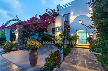 Villa - 4 Bedrooms - 4 Bathrooms for sale in Mountain View - Ras Al Hekma - North Coast