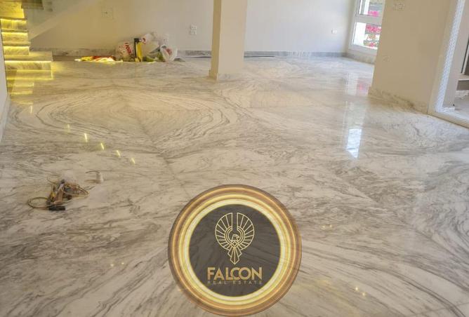 8603413 - Property Image 3