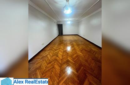 Apartment - 2 Bedrooms - 2 Bathrooms for rent in Stanley Bridge - Stanley - Hay Sharq - Alexandria