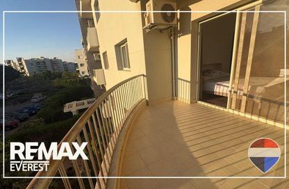 Apartment - 3 Bedrooms - 2 Bathrooms for rent in Zayed 2000 - 4th District - Sheikh Zayed City - Giza