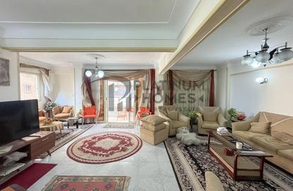 شقة - 3 غرف نوم - 2 حمامات للبيع في طريق الجيش - سيدي بشر - حي اول المنتزة - الاسكندرية