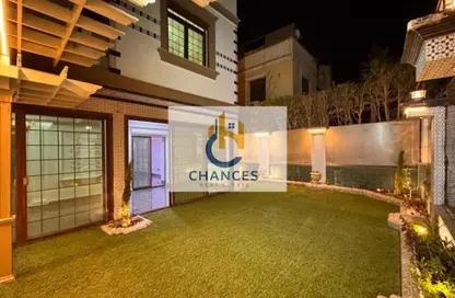 منزل مزدوج - 4 غرف نوم - 3 حمامات للبيع في شارع الشهيد علي جودة حسن - المستثمرين الشمالية - مدينة القاهرة الجديدة - القاهرة