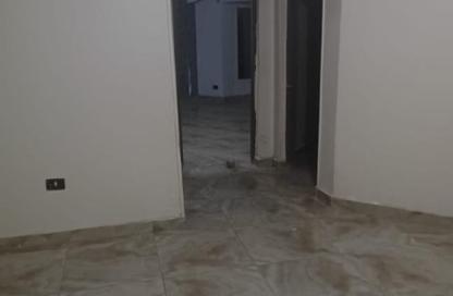 Apartment - 2 - 1 for sale in South Youth Housing - The 1st Settlement - New Cairo City - Cairo