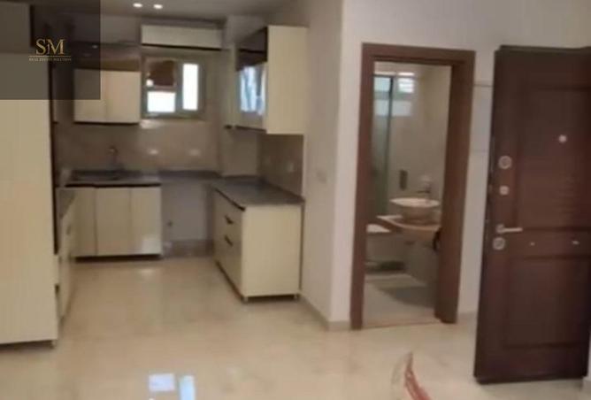 90728702 - Property Image 3