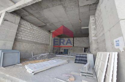 Shop - Studio - 2 Bathrooms for rent in One Golden Square Mall - The 5th Settlement - New Cairo City - Cairo