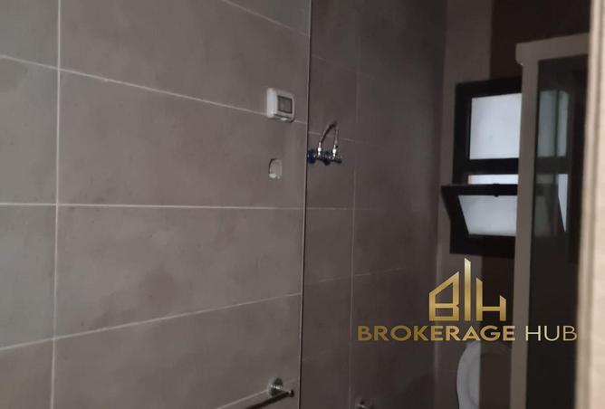 99108144 - Property Image 3