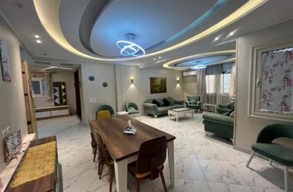 Apartment - 4 Bedrooms - 3 Bathrooms for rent in Al Batal Ahmed Abd El Aziz St. - Mohandessin - Giza