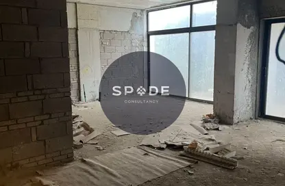 Apartment - 2 Bedrooms - 2 Bathrooms for sale in Lake View Residence - 5th Settlement Compounds - The 5th Settlement - New Cairo City - Cairo