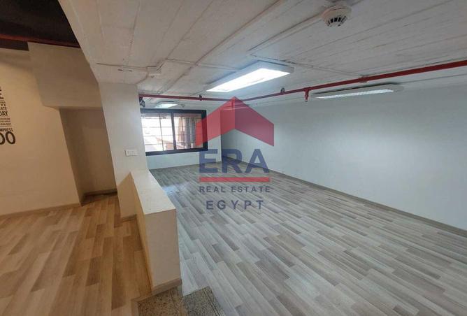 58242594 - Property Image 3