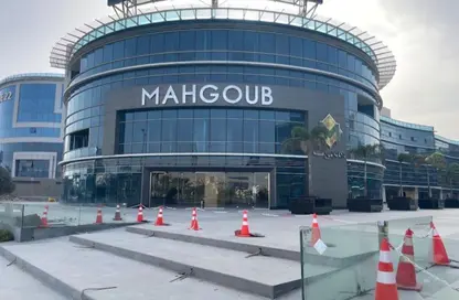 Office Space - Studio - 2 Bathrooms for rent in Capital Business Park - 26th of July Corridor - Sheikh Zayed City - Giza