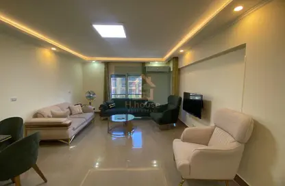 Apartment - 2 Bedrooms - 1 Bathroom for rent in El Rehab Extension - Al Rehab - New Cairo City - Cairo