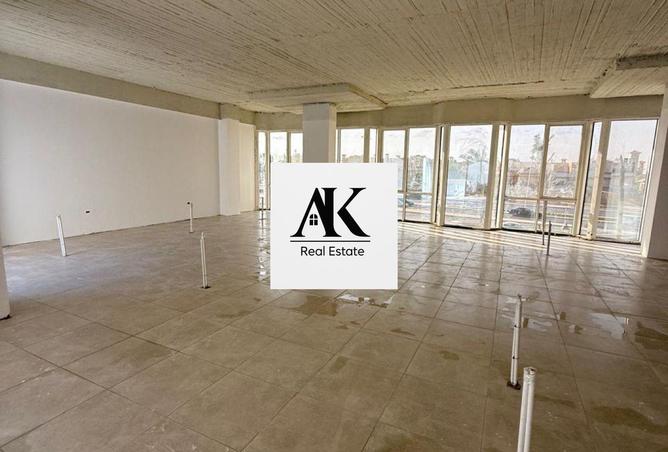 8576281 - Property Image 2