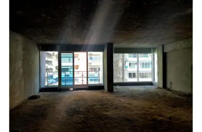 وحدة طبية - استوديو - 2 حمامات للبيع في شارع لبنان - المهندسين - الجيزة