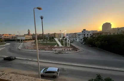 Apartment - 3 Bedrooms - 3 Bathrooms for sale in Green Residence 2 - 8th District - Sheikh Zayed City - Giza