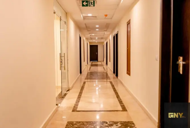 98276463 - Property Image 3