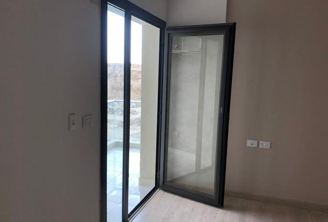 67223181 - Property Main Image