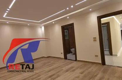 شقة - 3 غرف نوم - 3 حمامات للبيع في شارع مصطفي النحاس - المنطقة السادسة - مدينة نصر - القاهرة