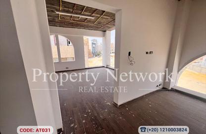 Warehouse - Studio - 2 Bathrooms for rent in The Industrial Zone - 5th Settlement Compounds - The 5th Settlement - New Cairo City - Cairo