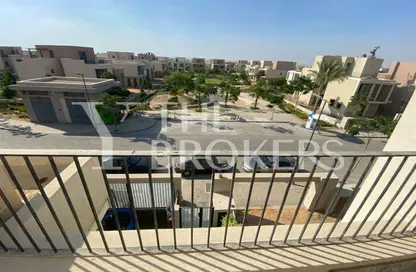 تاون هاوس - 3 غرف نوم - 2 حمامات للبيع في سوديك ايست - الحي السادس - هليوبوليس الجديدة - القاهرة