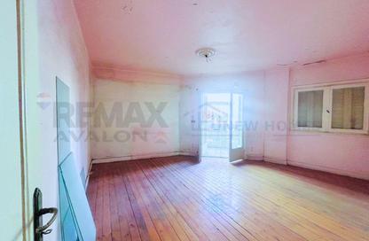 Apartment - 3 Bedrooms - 1 Bathroom for rent in Lageteh St. - Ibrahimia - Hay Wasat - Alexandria