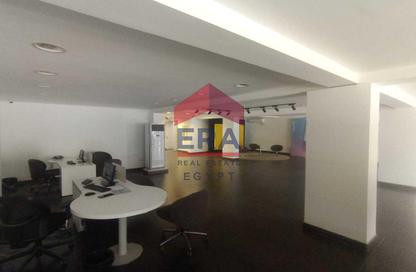 Shop - Studio - 2 Bathrooms for sale in Nasr St. - Hay El Maadi - Cairo