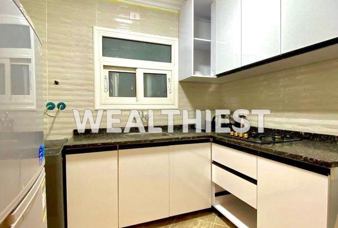 99398783 - Property Image 3