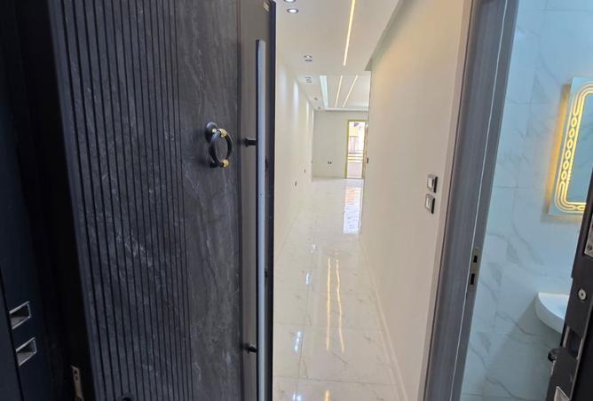107415989 - Property Main Image