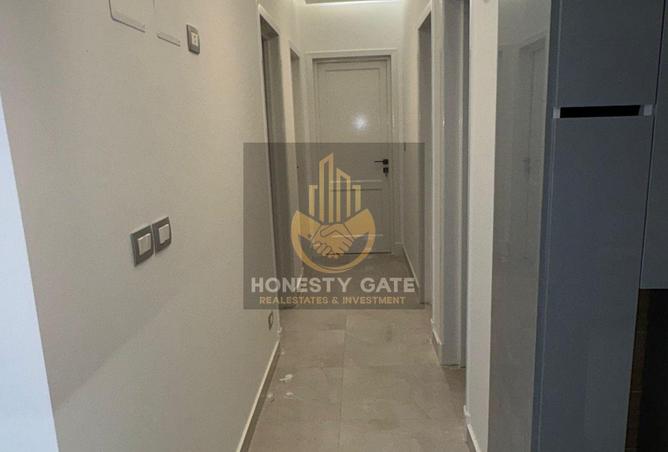 97137315 - Property Image 2