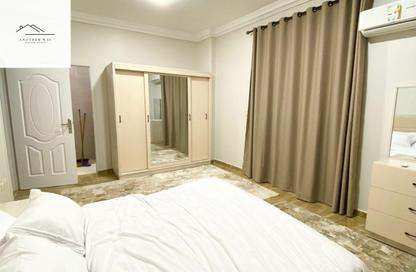Apartment - 3 Bedrooms - 2 Bathrooms for rent in Mostashareen - North Investors Area - New Cairo City - Cairo