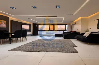 Apartment - 3 Bedrooms - 3 Bathrooms for sale in Cornish El Nile St. - Maadi - Hay El Maadi - Cairo