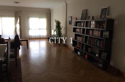 Apartment - 3 Bedrooms - 3 Bathrooms for sale in Sarayat Al Maadi - Hay El Maadi - Cairo